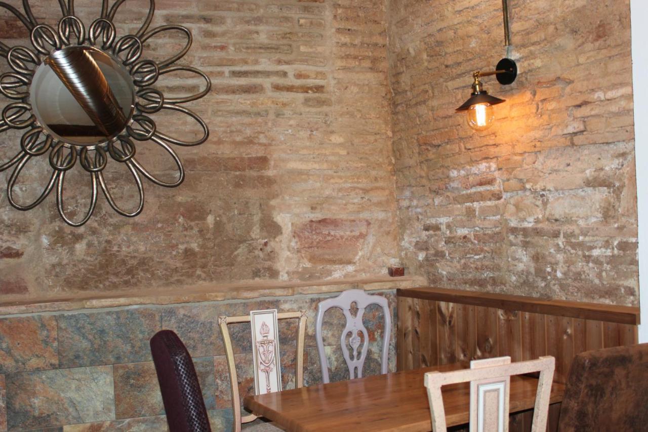 Suite Del Castillo Andújar Esterno foto